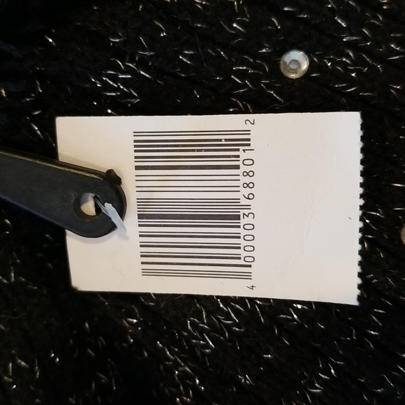 NWT Disney Winter Fashion Sparkly Fleece Lined, Ribbed Knit trapper-style hat - Picture 12 of 12